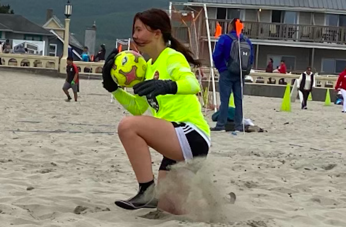 Cheng begins training with Portland Thorns Academy