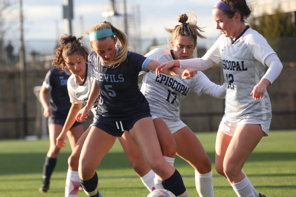 Photo Gallery: PAISAA Girls Final, SCH vs Episcopal Academy