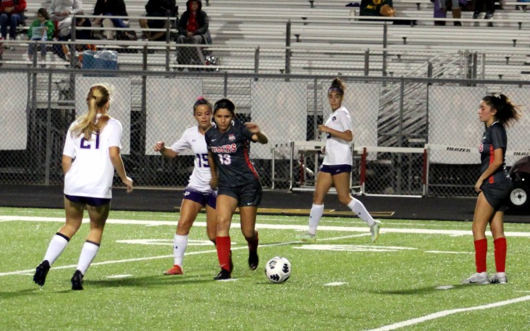 Texas HS Girls - Travis vs. Ridge Point - Photo Gallery