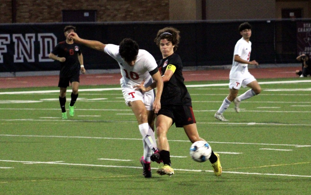 Texas HS Boys Playoffs Tomball vs. Langham Creek Photo Gallery
