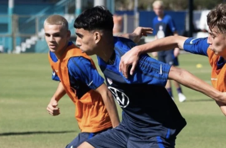 Who are the top players for the Columbus Crew U-17s?