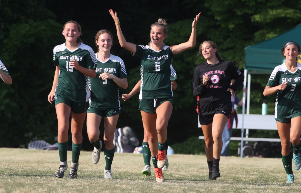 Photo Gallery: St. Mark's vs Wilmington Friends