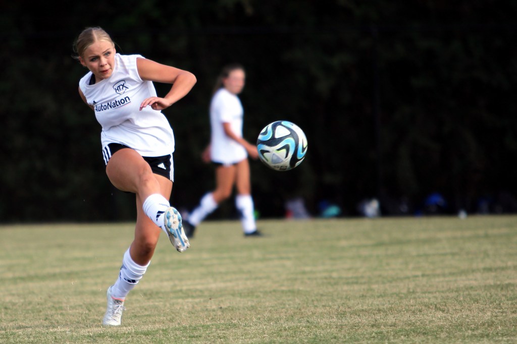 Girls Academy Frontier: HTX 09 vs. Lou Fusz 09 &#8211; Photos