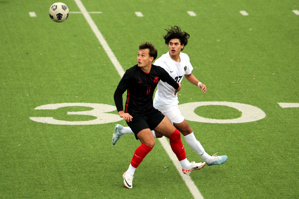 Texas HS Boys: Katy vs. Jordan – Photos