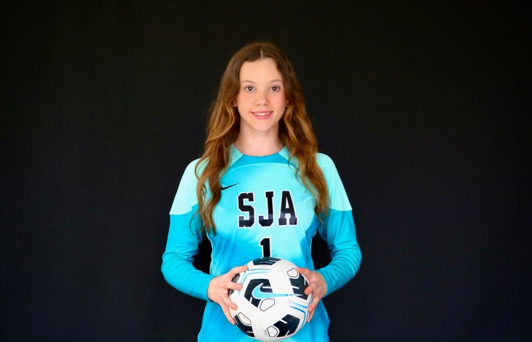 Avery Papania