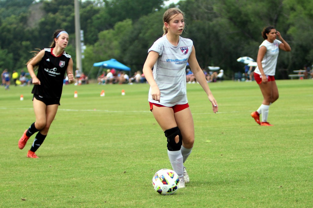 Texas Shootout: 16s &amp;#8211; Outside Backs