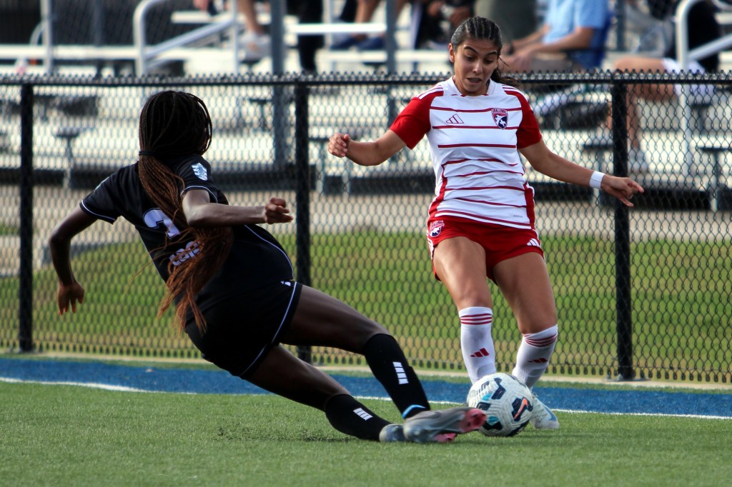 ECNL Girls Texas: Albion Hurricanes 08 vs. Challenge SC 08-Photos