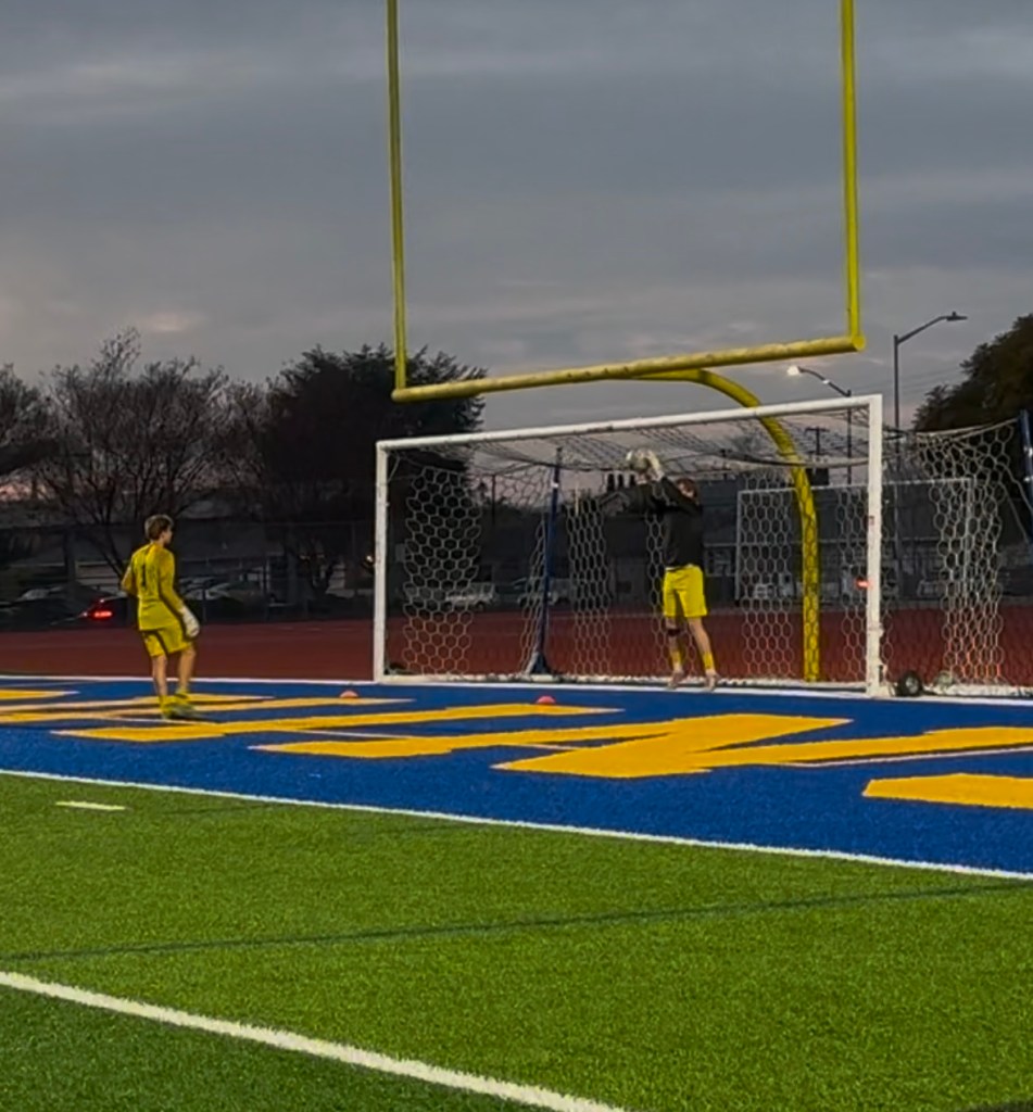 CA - SCVAL Boys Soccer: Mountain View #35 in CA at Santa Clara