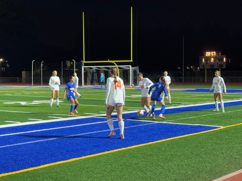 CA - SCVAL Girls Soccer: 1st Place Los Gatos at Santa Clara