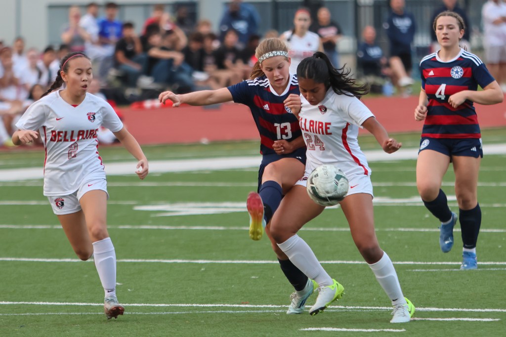 Texas HS Girls: Lamar vs. Bellaire &amp;#8211; Photos