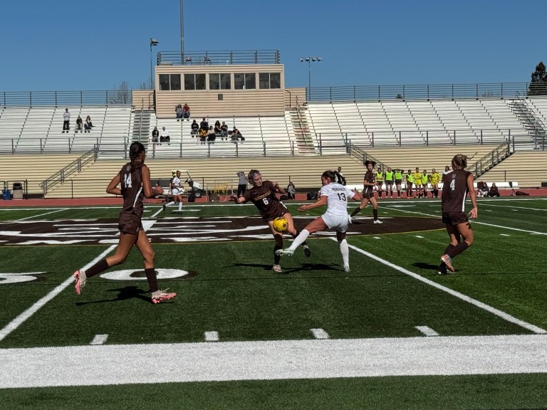 CA - WCAL Soccer: Reigning NorCal Champs vs previous Champion