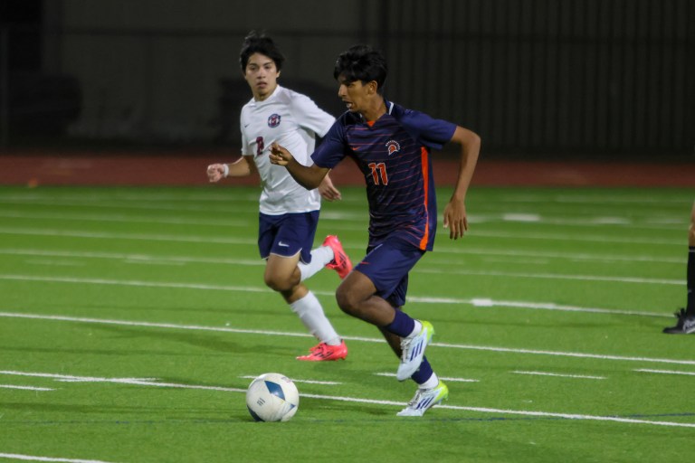 TX: Baviskar and Sorto lead Seven Lakes to beat Tompkins 3-0