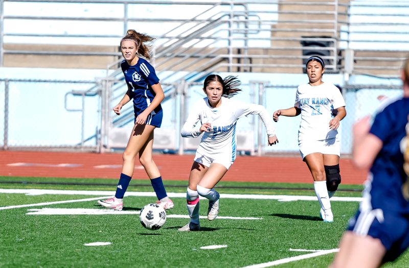 [player_tooltip player_id='20337' first='Zamara' last='Navarro'] shredding through midfield with eyes on her next progression.