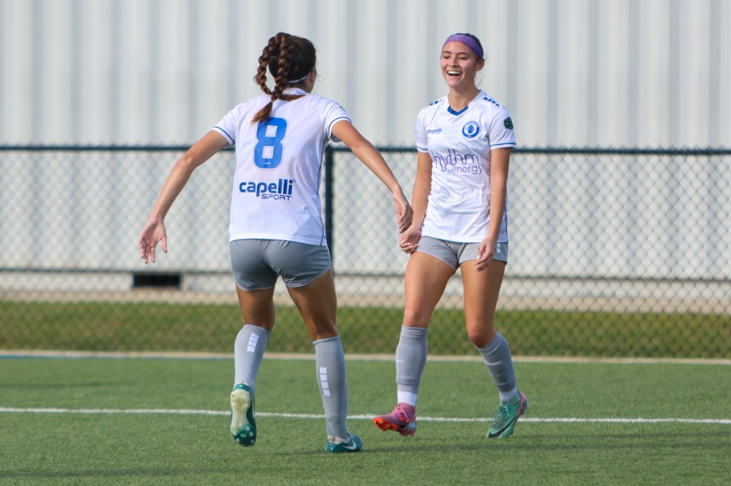 ECNL TX: Albion G09 dominate Houston rivals Challenge to 6-0 win