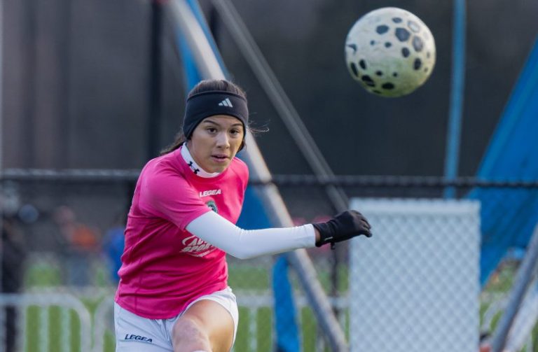 ECNL KC Photo Gallery – Dec. 7 Games