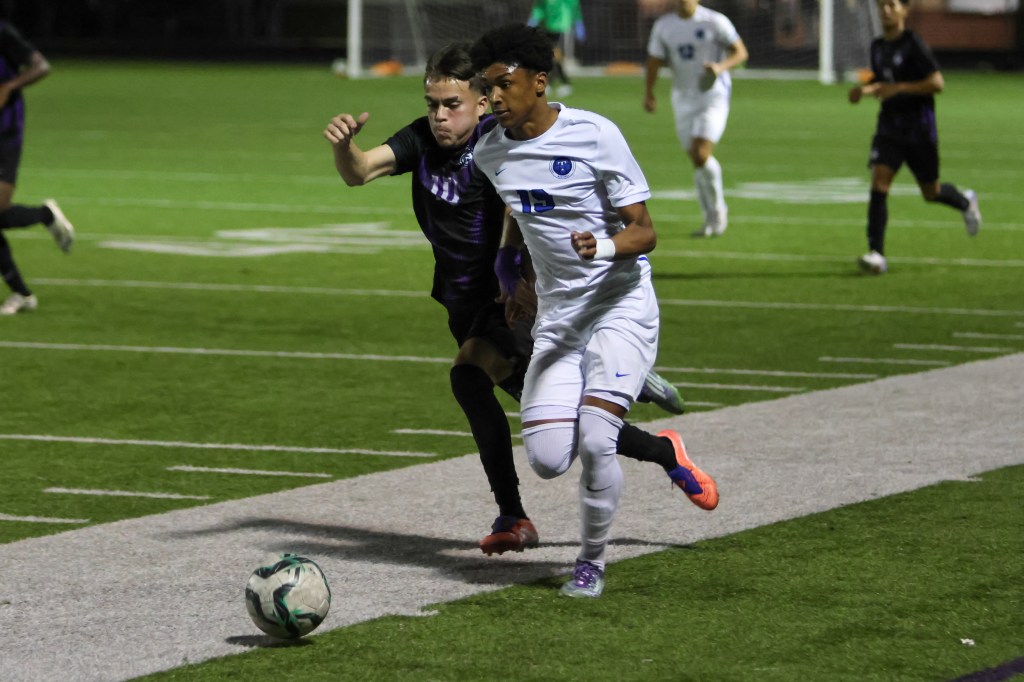 Texas HS: Blanco’s first-half brace gets Taylor past Fulshear