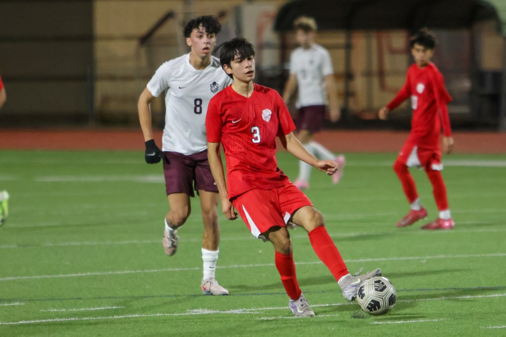Texas HS: Katy and Cinco Ranch tie in exciting district opener