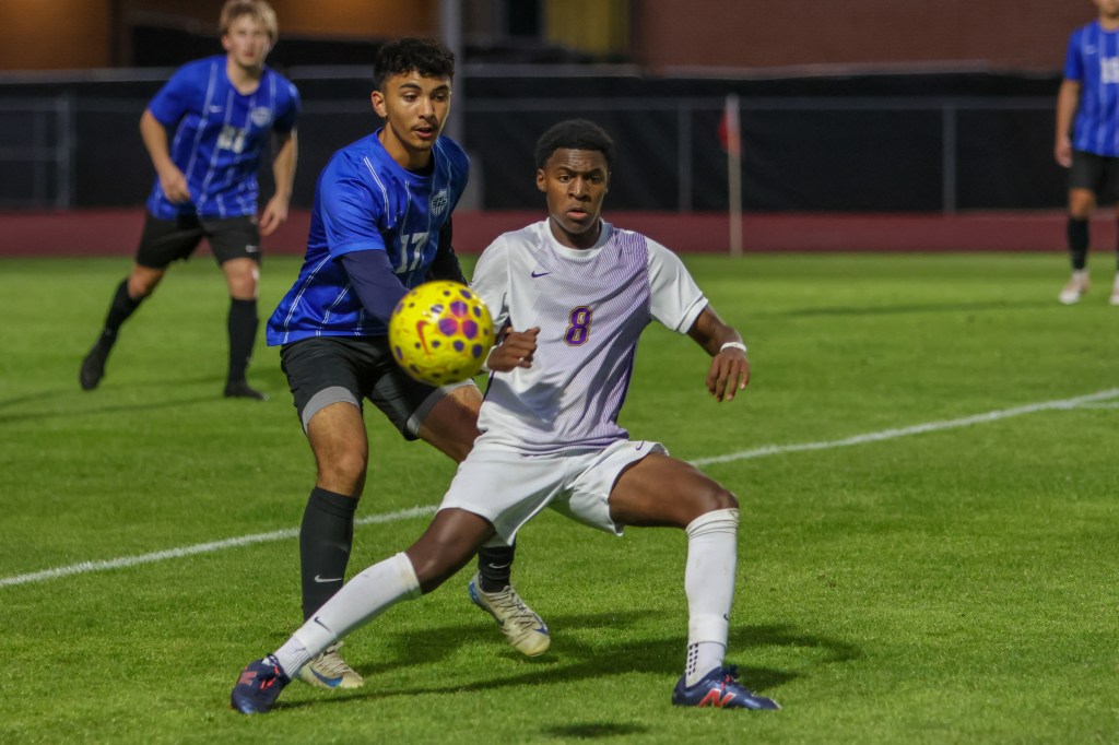 Texas HS: Episcopal vs. Kinkaid – Photos