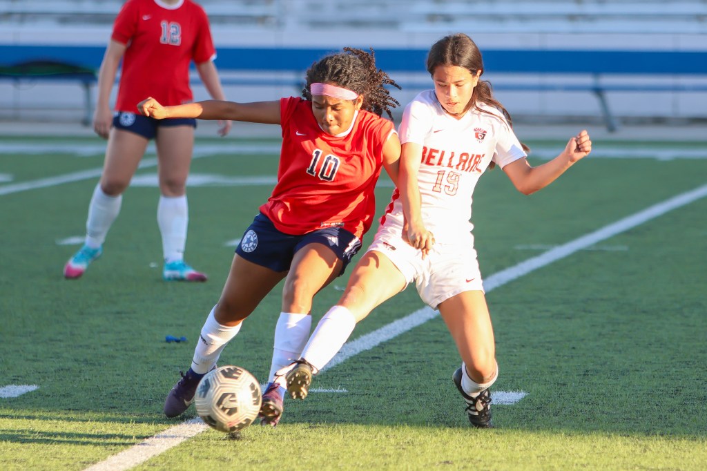 Texas HS: Guillen’s goal gets Lamar past Bellaire in rivalry game