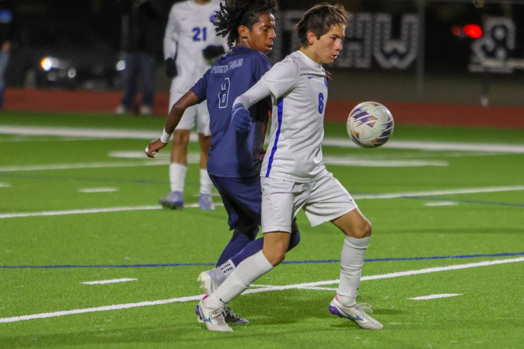Texas HS: Taylor defeat Tompkins 3-1 in last district match