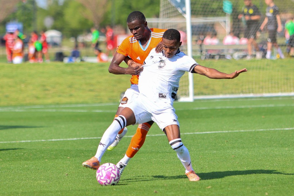 Dallas Cup: Day 2 Boys Photos