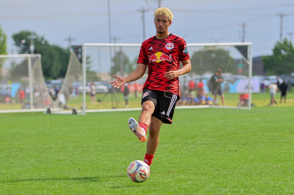 MLS Next Flex U19 Rock-Solid Center Backs
