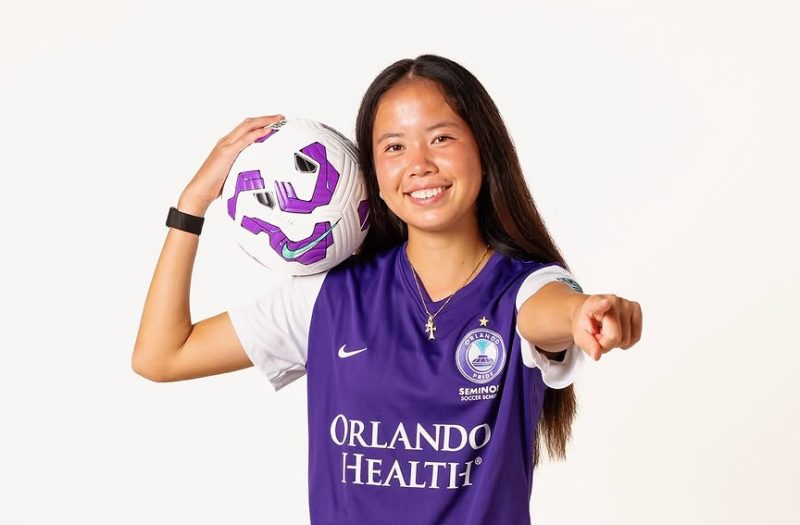 Mia Lee Chong