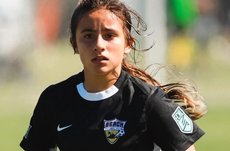 Bella Antonopoulos 