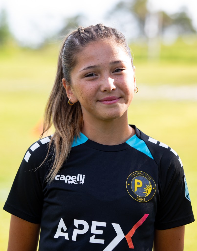 Zoee Mills