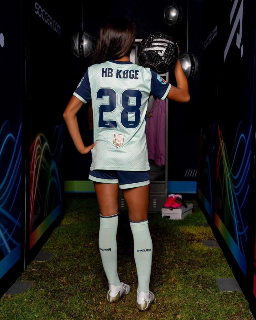 Mia Rios